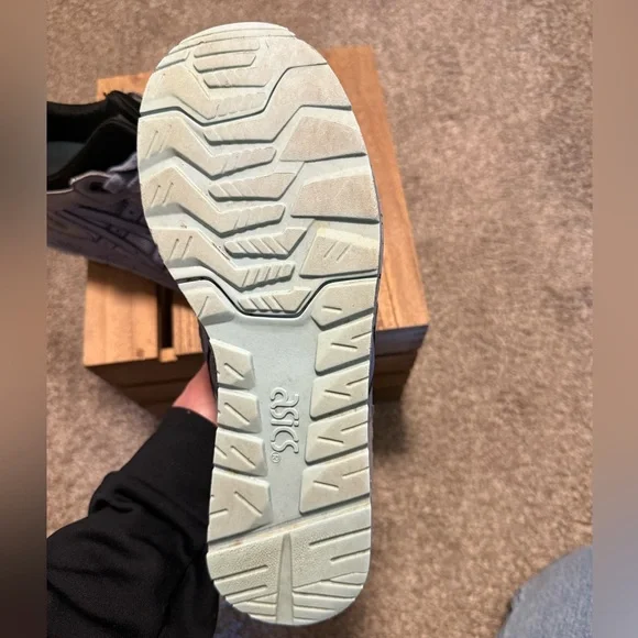 Asics Gel-Lyte Speed in Purple/Grey - Picture 3 of 8